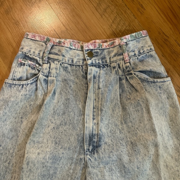 VTG 80โs Silver Unicorn Jeans Womens 27โโ - Picture 2 of 8